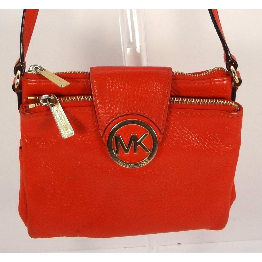 Michael Kors Bedford Flat Crossbody Bag Orange Pebbled Leather Gold Logo‎ Small
